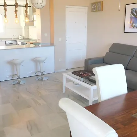 Дом отдыха Comfortable House In With Pool *
