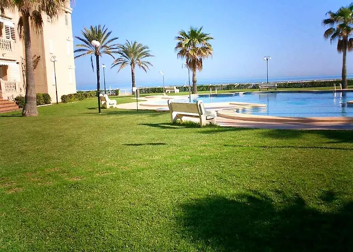 Σπίτι διακοπών Comfortable House In With Pool