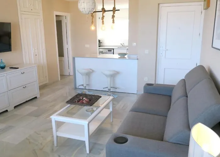 Comfortable House In With Pool Vakantiehuis