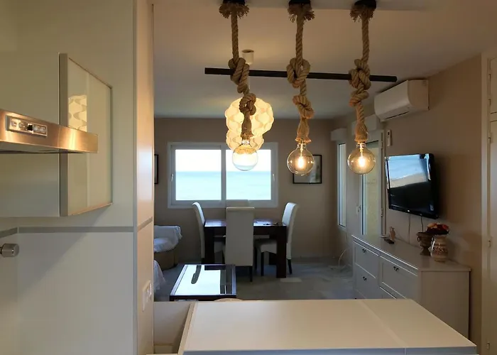 Comfortable House In With Pool